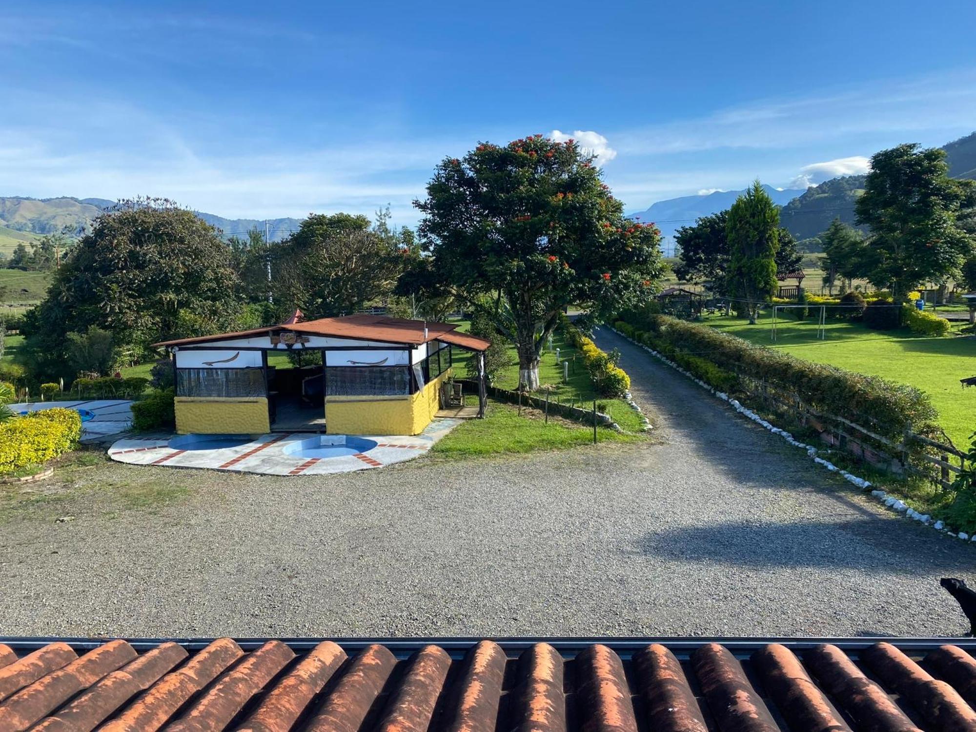 Finca Hotel Paraiso Urrao Esterno foto